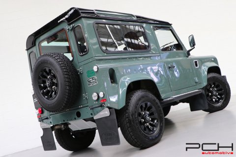 LAND ROVER Defender 90 TD4 SE - UNIQUE -