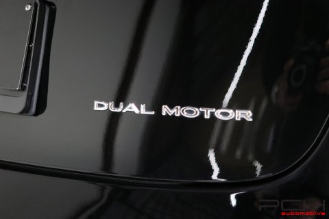 TESLA Model 3 Dual Motor Long-Range