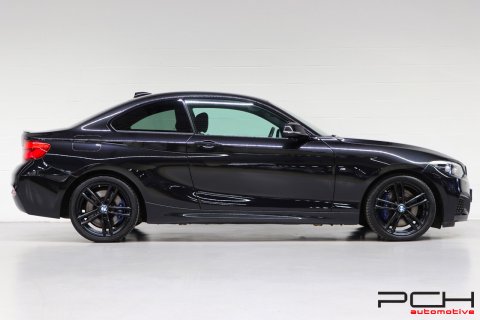 BMW 218i Coupé 136cv Aut. - Pack M Sport - Full Black!