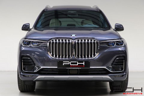 BMW X7 xDrive40i 340cv Aut. - Design Pure Excellence - FULL FULL OPTIONS !!! -