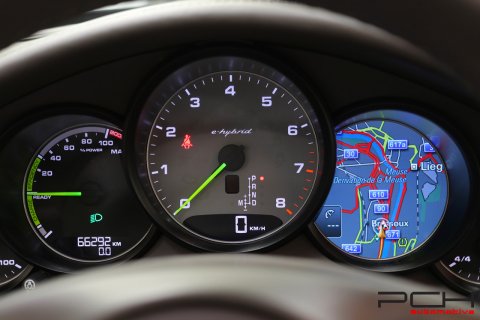 PORSCHE Panamera S 3.0i V6 333cv e-Hybrid