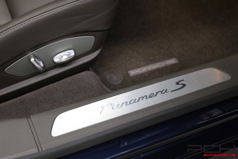 PORSCHE Panamera S 3.0i V6 333cv e-Hybrid