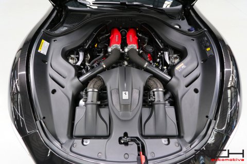 FERRARI Roma 3.9 Bi-Turbo V8 620cv