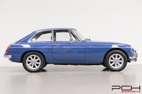 MG MGC GT 3.0 6 Cylindres Automatique (RHD)