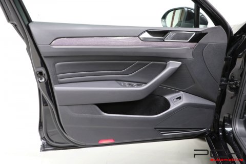 VOLKSWAGEN Passat Variant 2.0 TDi 190cv 4Motion DSG Aut. - Elegance -