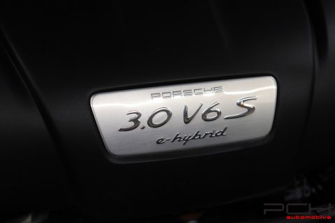 PORSCHE Cayenne S 3.0i V6 333cv e-Hybrid Tiptronic S