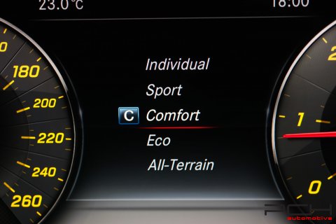 MERCEDES-BENZ E 220d Break All-Terrain 4-Matic 194cv 9G-Tronic Aut. - Avantgarde -