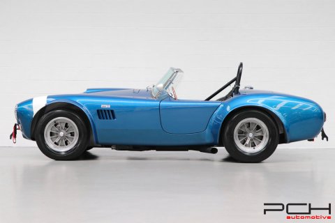 SHELBY Cobra 289 FIA