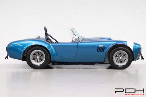 SHELBY Cobra 289 FIA