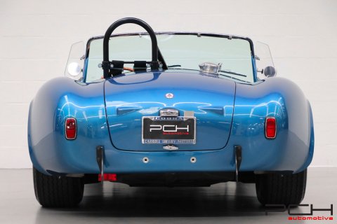 SHELBY Cobra 289 FIA