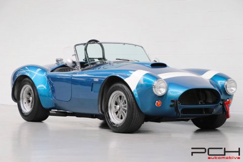 SHELBY Cobra 289 FIA