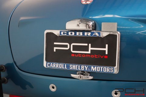 SHELBY Cobra 289 FIA