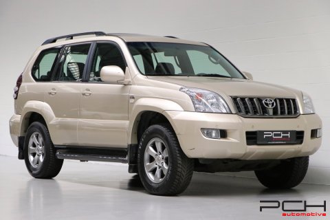 TOYOTA Land Cruiser 3.0 D-4D VIP 173cv - 8 places -