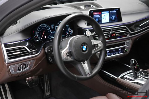 BMW M760Li xDrive V12 6.6i 610cv Aut. - FULL FULL Options ! -