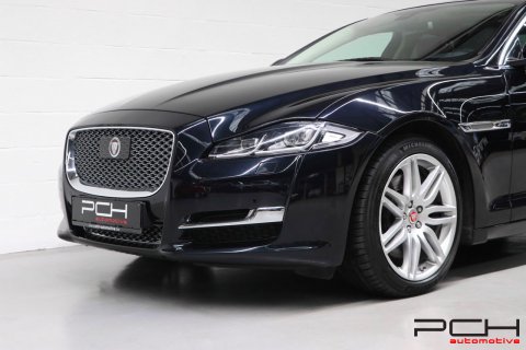 JAGUAR XJ 3.0 D V6 300cv Aut. - Premium Luxury -