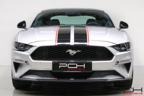 FORD Mustang Fastback 2.3 EcoBoost 290cv - NEW LIFT -