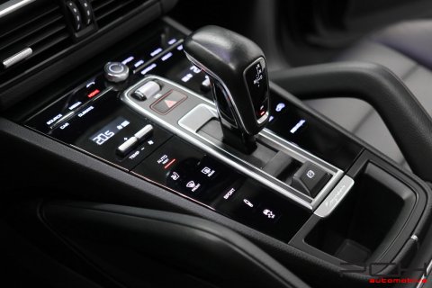 PORSCHE Cayenne 3.0 Turbo V6 340cv Tiptronic S