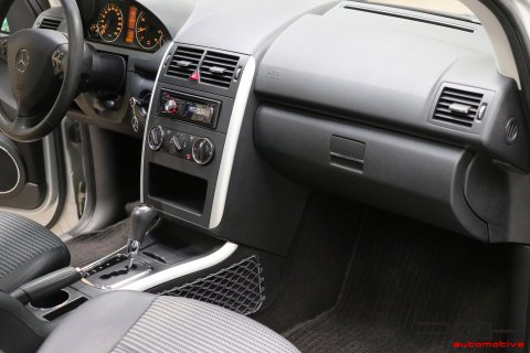 MERCEDES-BENZ A 150 95cv Aut. - Avantgarde -
