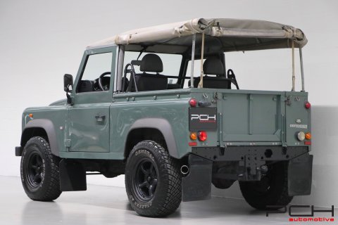 LAND ROVER Defender 90 TD4 122cv - Cabriolet -