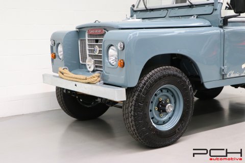 LAND ROVER Series III Cabriolet + Overdrive - FULLY RESTORED !!! -