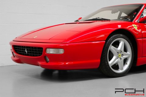 FERRARI F355 Berlinetta 3.5i V8 380cv - Boîte Manuelle ! -