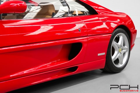 FERRARI F355 Berlinetta 3.5i V8 380cv - Boîte Manuelle ! -