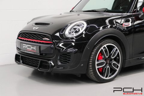 MINI John Cooper Works 2.0 231cv Aut. - FULL OPTIONS ! -