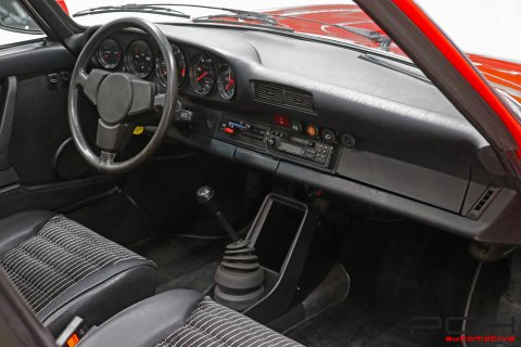 PORSCHE 911 3.0 SC Targa - Fully Restored ! -