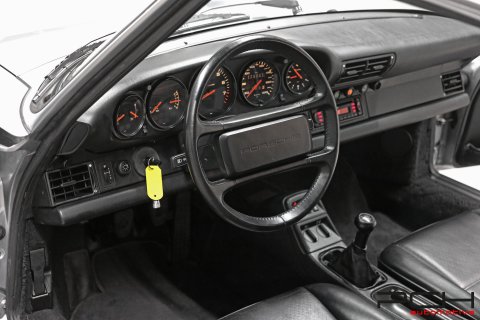 PORSCHE 964 Carrera 4 3.6 250cv - Boîte manuelle -