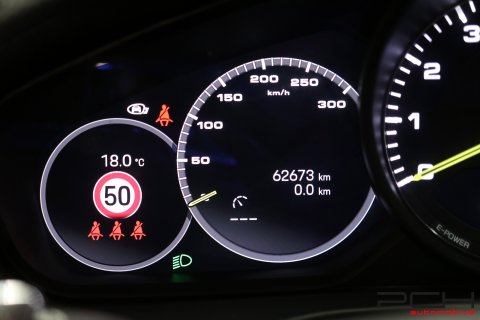 PORSCHE Panamera 4 E-Hybrid Sport Turismo 2.9 V6 Bi-Turbo 330cv PDK