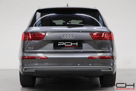 AUDI Q7 e-tron Electrique + 3.0 TDi V6 258cv Quattro Tiptronic S-Line