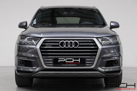 AUDI Q7 e-tron Electrique + 3.0 TDi V6 258cv Quattro Tiptronic S-Line