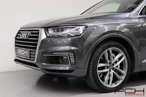 AUDI Q7 e-tron Electrique + 3.0 TDi V6 258cv Quattro Tiptronic S-Line