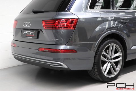 AUDI Q7 e-tron Electrique + 3.0 TDi V6 258cv Quattro Tiptronic S-Line