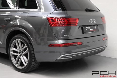 AUDI Q7 e-tron Electrique + 3.0 TDi V6 258cv Quattro Tiptronic S-Line