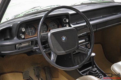 BMW 1502