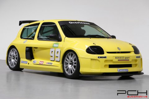 RENAULT Clio V6 Trophy MK1