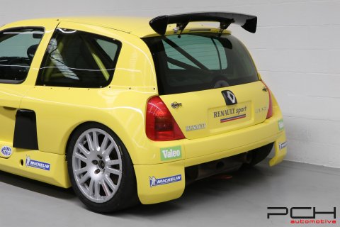 RENAULT Clio V6 Trophy MK1