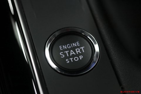 PEUGEOT 3008 1.2 PureTech 131cv