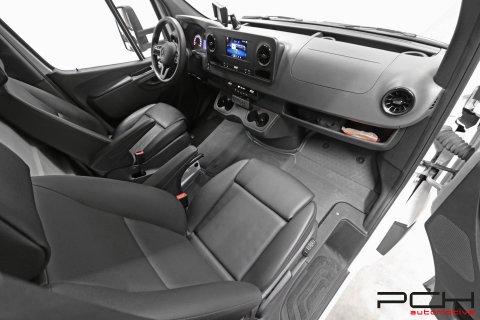 MERCEDES-BENZ Sprinter 317 CDI 163cv Aut. - Caisse Frigo + Lift -