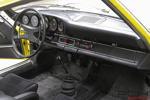 PORSCHE 911 2.4 T