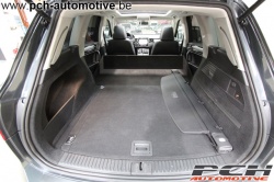 VOLKSWAGEN Touareg 3.0 CR TDi V6 204cv Tiptronic ** UTILITAITRE+SIEGES **