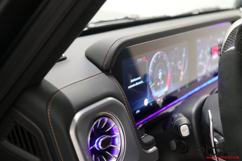 MERCEDES-BENZ G 63 AMG 4x4² 4.0 V8 585cv