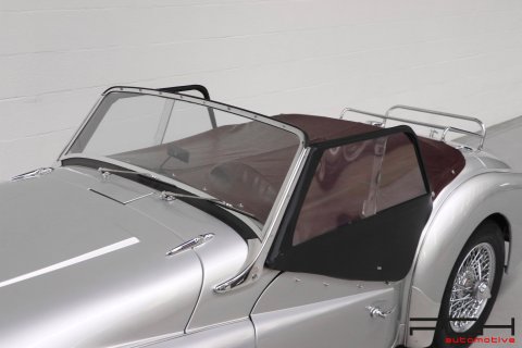 TRIUMPH TR3 A