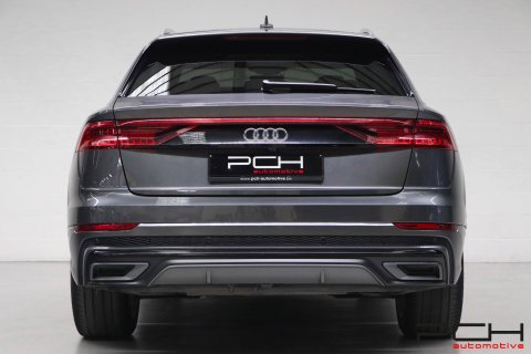 AUDI Q8 50 TDi 3.0 V6 286cv Quattro S-Line Tiptronic