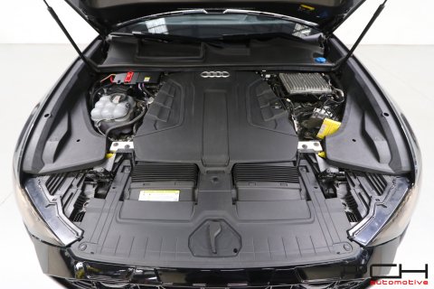 AUDI Q8 50 TDi 3.0 V6 286cv Quattro S-Line Tiptronic