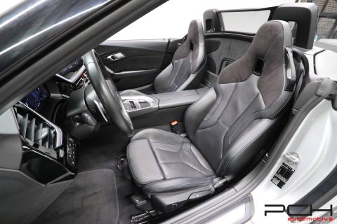 BMW Z4 sDrive20i 2.0 197cv Aut. - Pack M Sport -