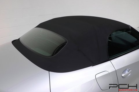 BMW Z4 sDrive20i 2.0 197cv Aut. - Pack M Sport -