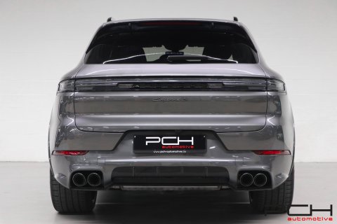 PORSCHE Cayenne S 3.0 Turbo V6 E-Hybrid 519cv - Pack Sport Design -