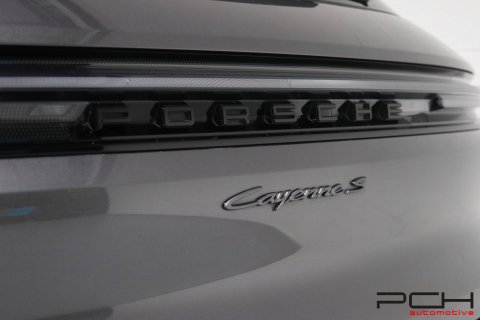PORSCHE Cayenne S 3.0 Turbo V6 E-Hybrid 519cv - Pack Sport Design -